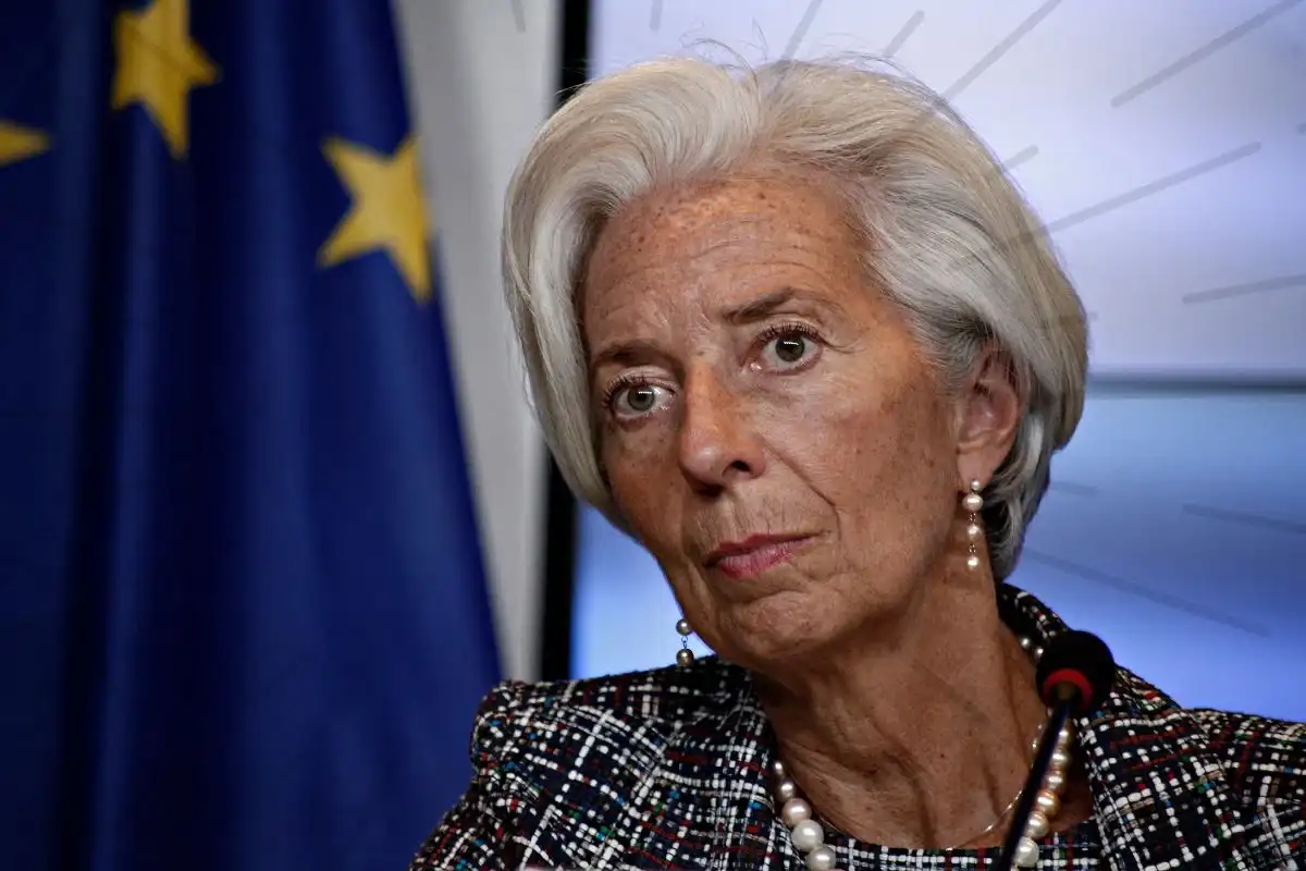Le Fils de Christine Lagarde Perd Massivement dans les Cryptomonnaies !